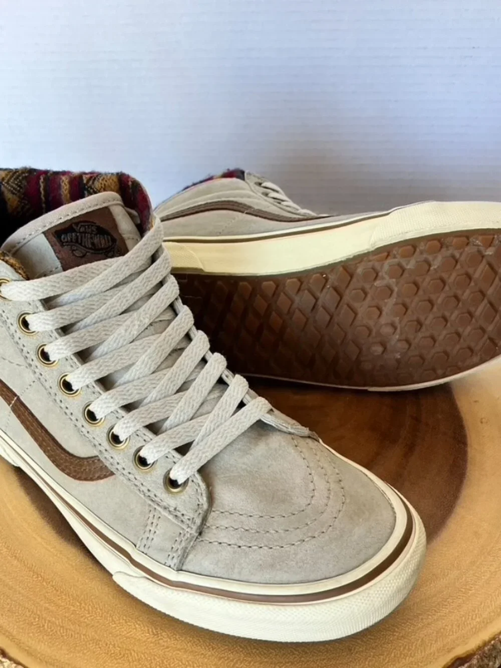 VANS Sk8-HI MTE all weather with wool lining and Scotchgard leather